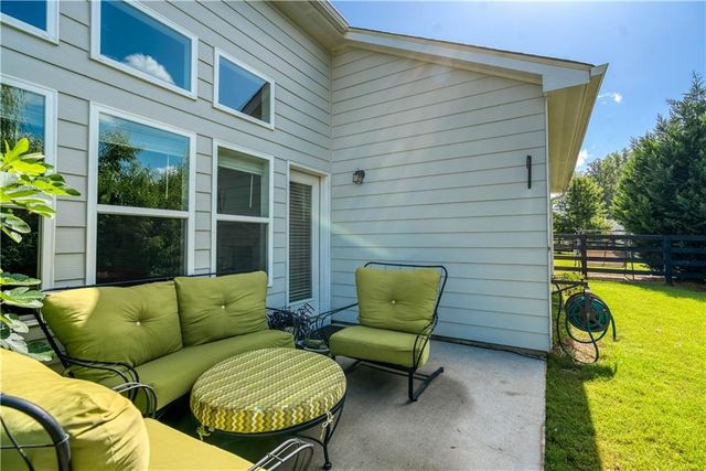 130 Crest Brooke Drive, Canton, GA 30115