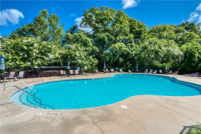 130 Crest Brooke Drive, Canton, GA 30115