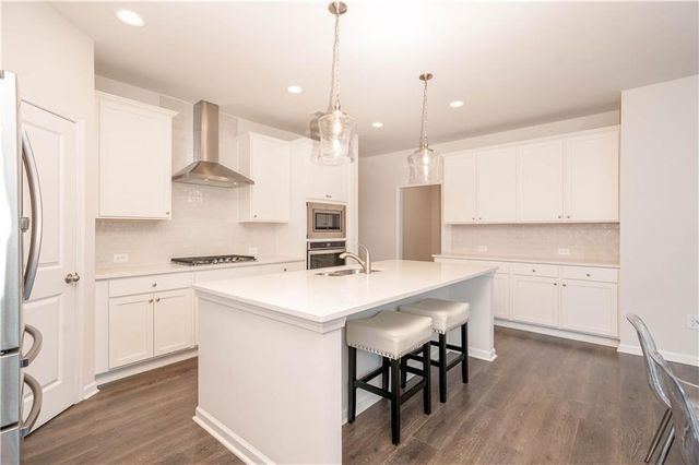 130 Crest Brooke Drive, Canton, GA 30115