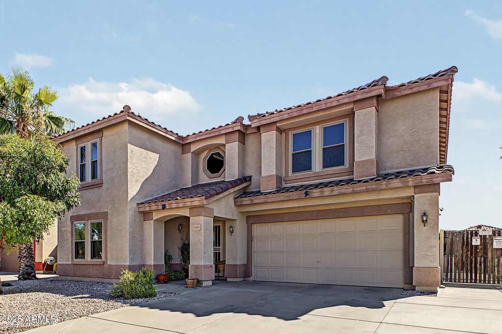 15561 W GELDING Drive, Surprise, AZ 85379 — photo 3