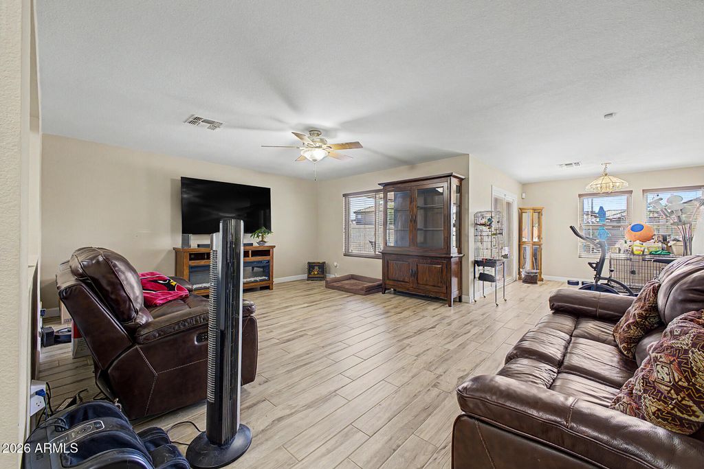 15561 W GELDING Drive, Surprise, AZ 85379 — photo 5