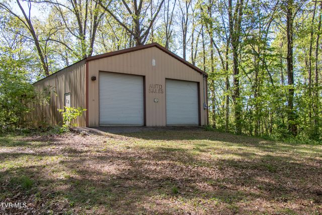 2477 Weaver Pike, Bristol, TN 37620