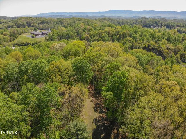 2477 Weaver Pike, Bristol, TN 37620