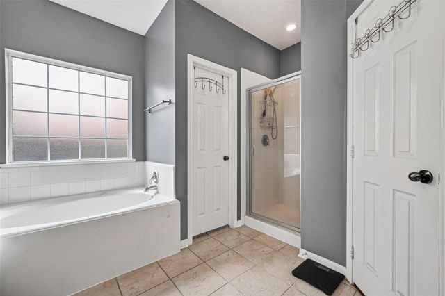 8811 Sun Haven Lane, Pearland, TX 77584