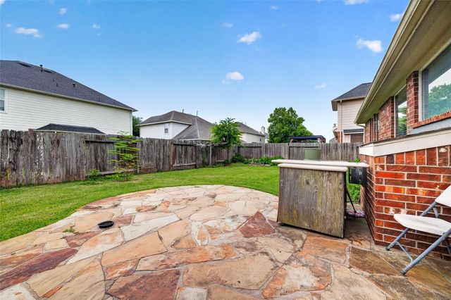 8811 Sun Haven Lane, Pearland, TX 77584