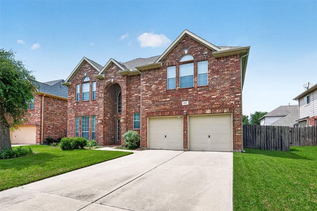 8811 Sun Haven Lane, Pearland, TX 77584