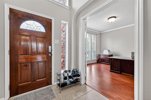 8811 Sun Haven Lane, Pearland, TX 77584