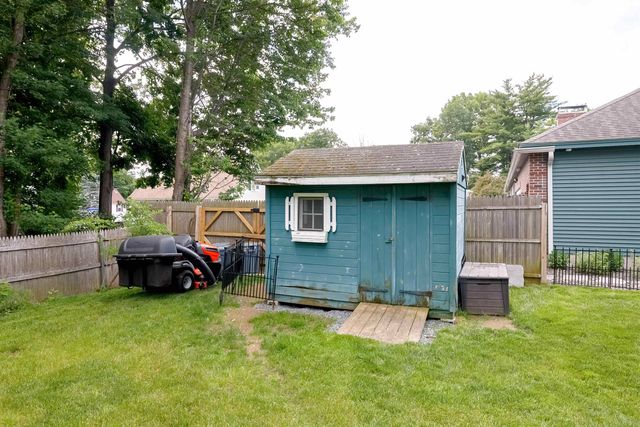 129 Sherburne Street, Manchester, NH 03104
