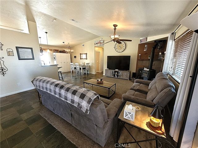 16649 Pauhaska Court, Apple Valley, CA 92307