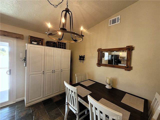 16649 Pauhaska Court, Apple Valley, CA 92307