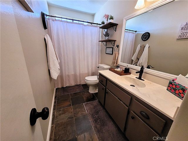 16649 Pauhaska Court, Apple Valley, CA 92307