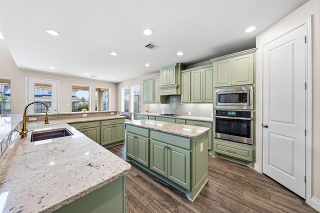 18911 New Birmingham Drive, Cypress, TX 77433