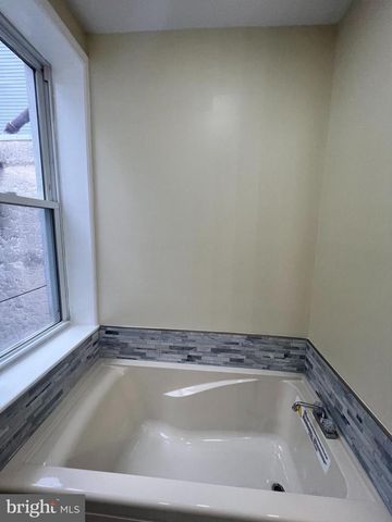 1428 S 15TH ST, Philadelphia, PA 19146