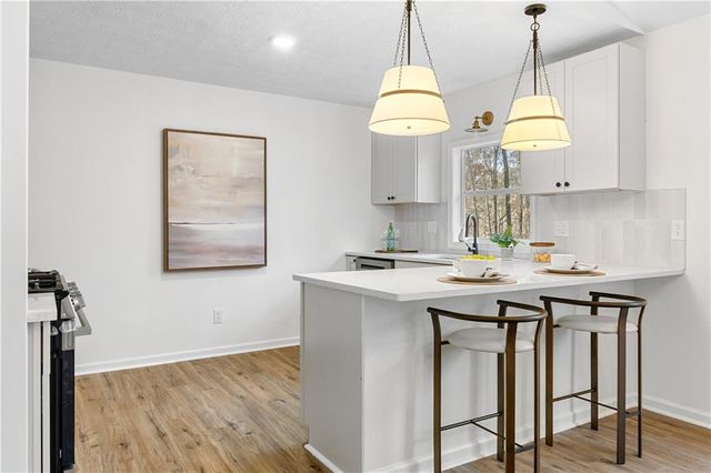 1031 Lakewood Drive, Marietta, GA 30066