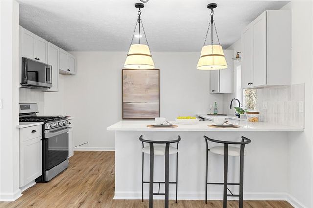 1031 Lakewood Drive, Marietta, GA 30066