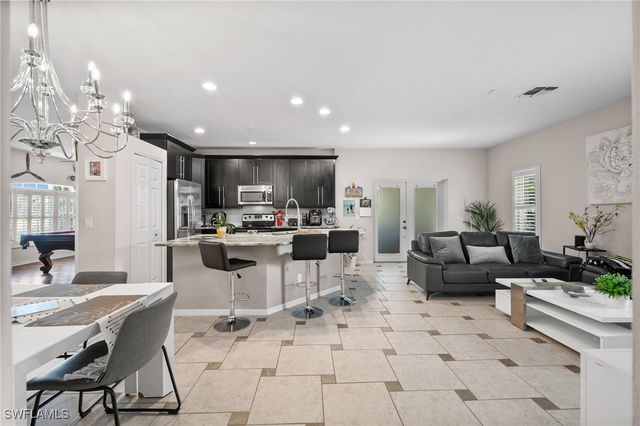 2017 Cape Coral PKWY W, Cape Coral, FL 33914