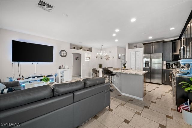 2017 Cape Coral PKWY W, Cape Coral, FL 33914