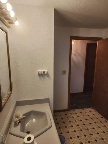 2655 Delagua St, Trinidad, CO 81082