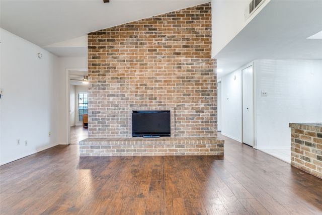 1109 Lesa Lane, Garland, TX 75042