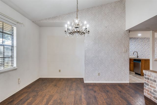 1109 Lesa Lane, Garland, TX 75042