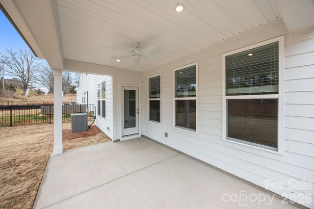 105 Plover Lane, Mooresville, NC 28115