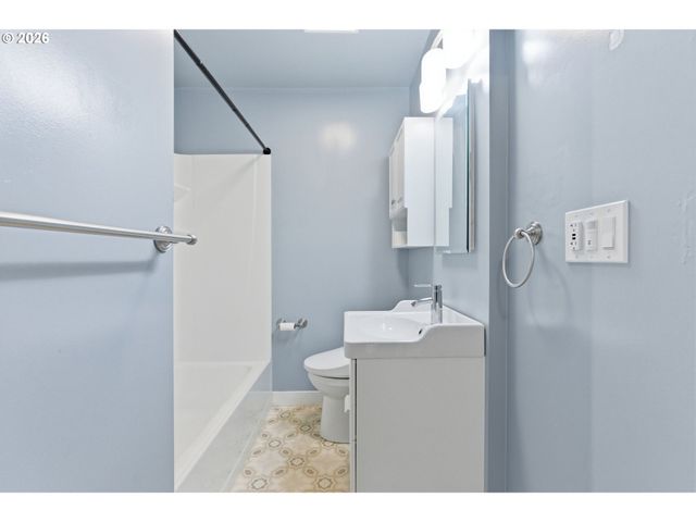 19 Ne 139TH Ave, Portland, OR 97230