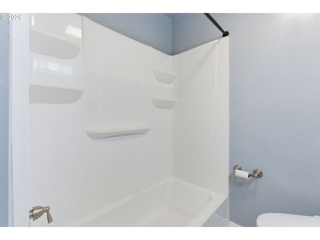 19 Ne 139TH Ave, Portland, OR 97230