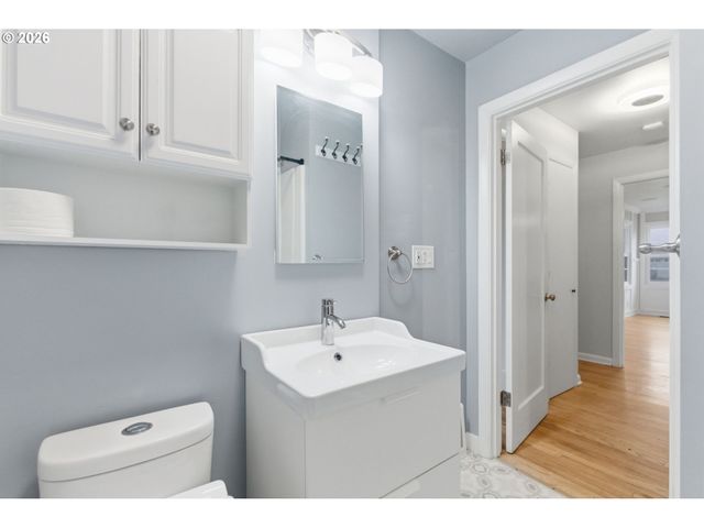 19 Ne 139TH Ave, Portland, OR 97230