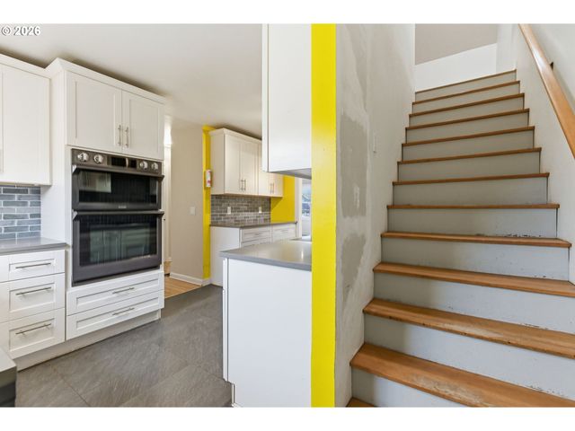 19 Ne 139TH Ave, Portland, OR 97230