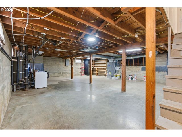 19 Ne 139TH Ave, Portland, OR 97230