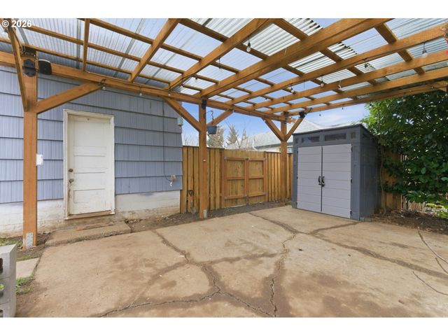 19 Ne 139TH Ave, Portland, OR 97230