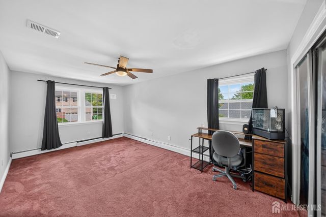 9 Nightingale Street, Edison, NJ 08820