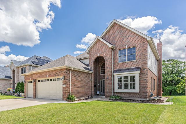 427 W Natoma Avenue, Addison, IL 60101
