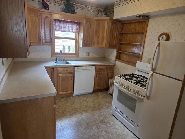 1122 Racine STREET, Delavan, WI 53115