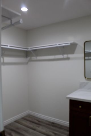 264 S Orange Avenue, Exeter, CA 93221