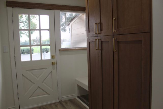 264 S Orange Avenue, Exeter, CA 93221