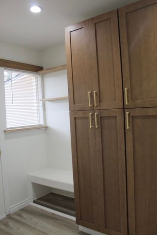 264 S Orange Avenue, Exeter, CA 93221