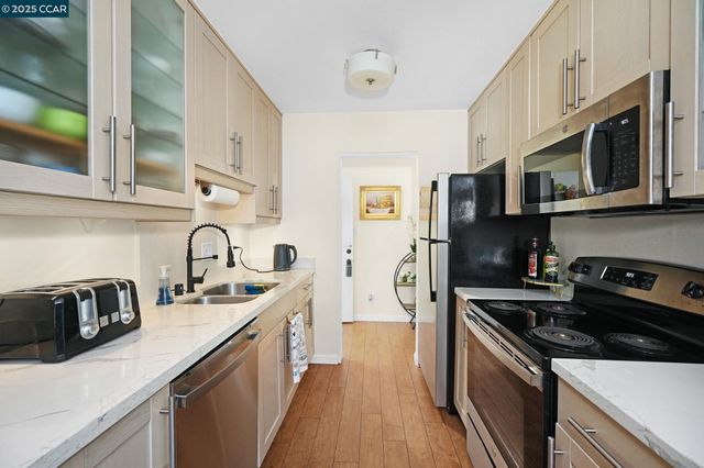 2180 Geary Rd 20, Pleasant Hill, CA 94523