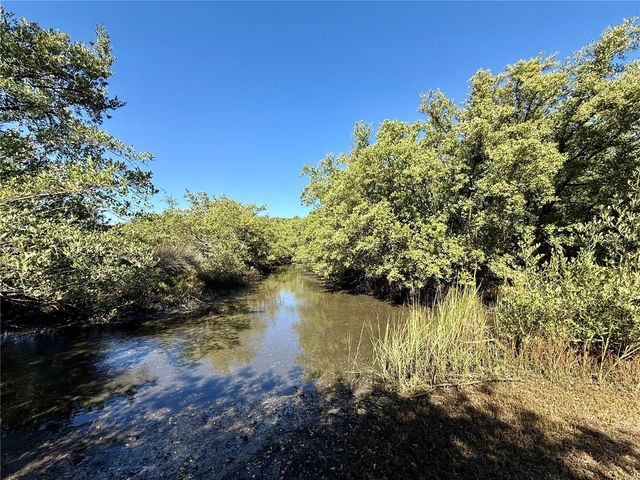 2226 S DAYTONA AVENUE, Flagler Beach, FL 32136