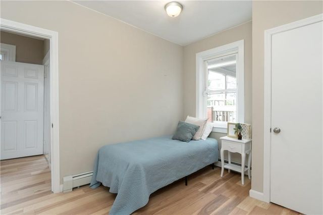 205 Oakland Avenue 1, Providence, RI 02907