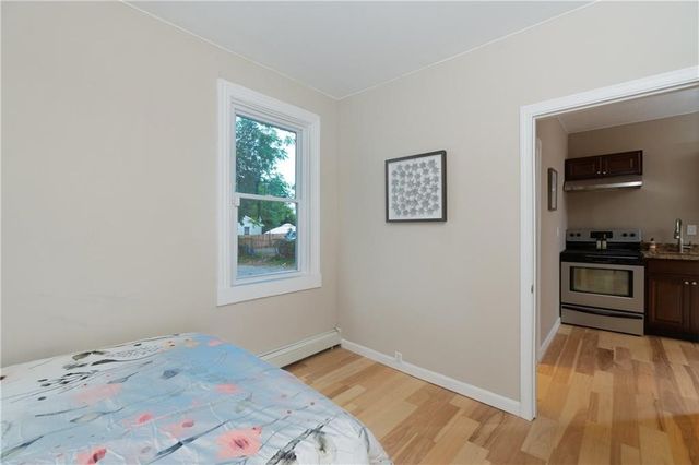205 Oakland Avenue 1, Providence, RI 02907