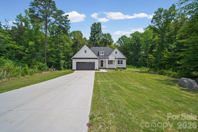 4024 Red Hill Way, Denver, NC 28037