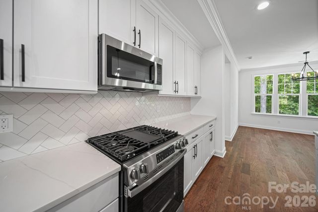 4024 Red Hill Way, Denver, NC 28037