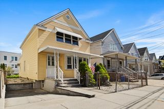 125 WEST 13TH ST, Bayonne, NJ 07002