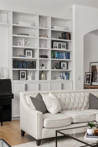 2154 Harvard Way, Redding, CA 96003