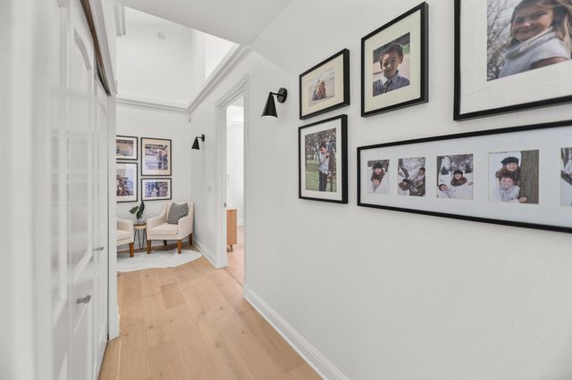 2154 Harvard Way, Redding, CA 96003