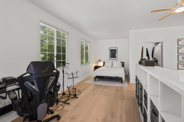 2154 Harvard Way, Redding, CA 96003