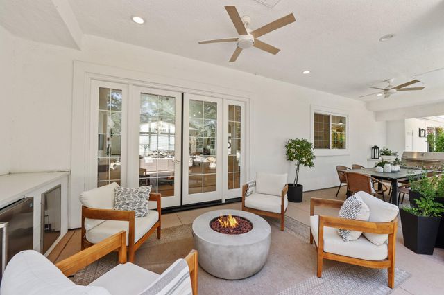 2154 Harvard Way, Redding, CA 96003