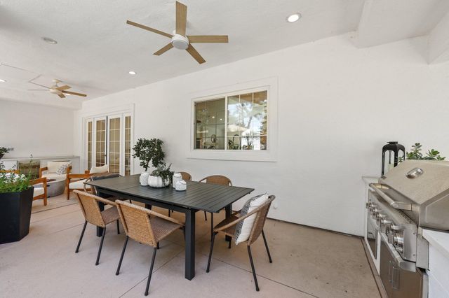 2154 Harvard Way, Redding, CA 96003