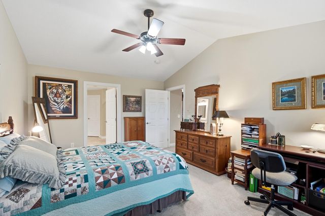 4184 Bradhurst Drive, 19, Dublin, OH 43016